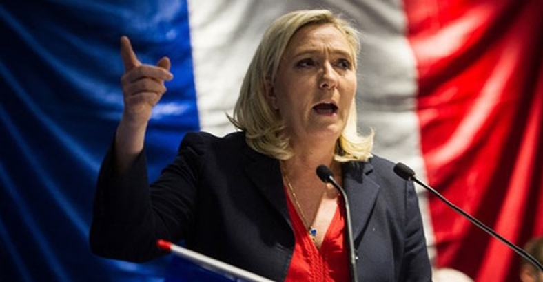 Le Pen'e 296 bin avronun iadesi için AP'den gece yarısına kadar mühlet