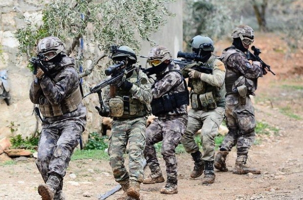 Suriye’de çatışma: Bir asker şehit oldu 5 asker yaralandı