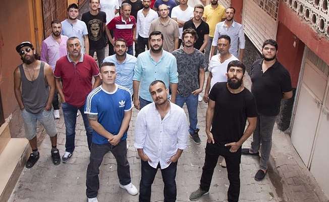 Sıfır Bir adlı dizinin oyuncularına gözaltı!