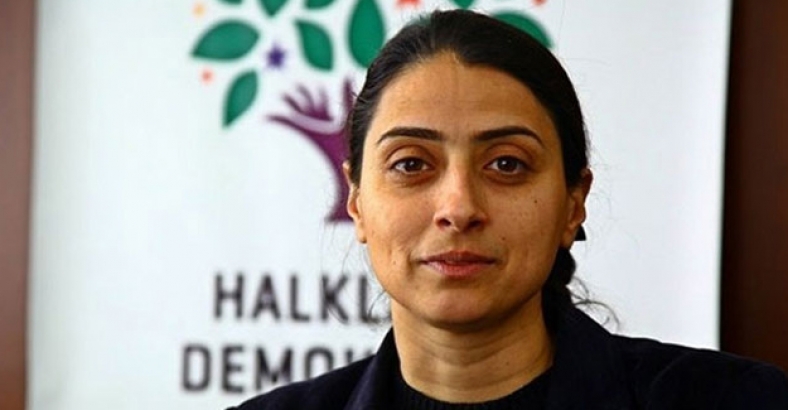 HDP'li vekil Feleknas Uca hakkında zorla getirme kararı