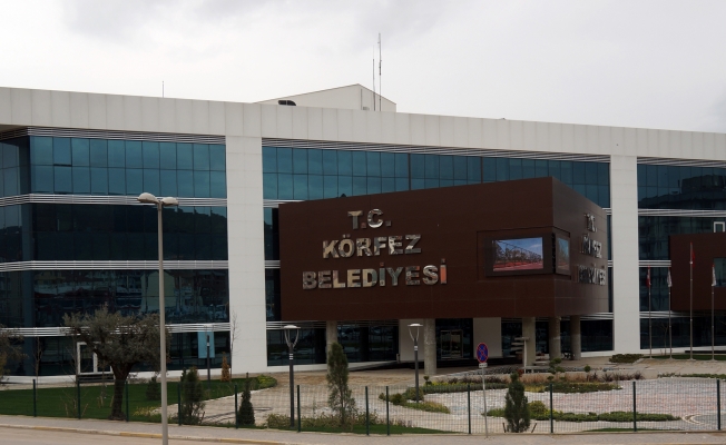 AKP'li belediyeden ilginç burs kesinti gerekçesi: Kriz var...