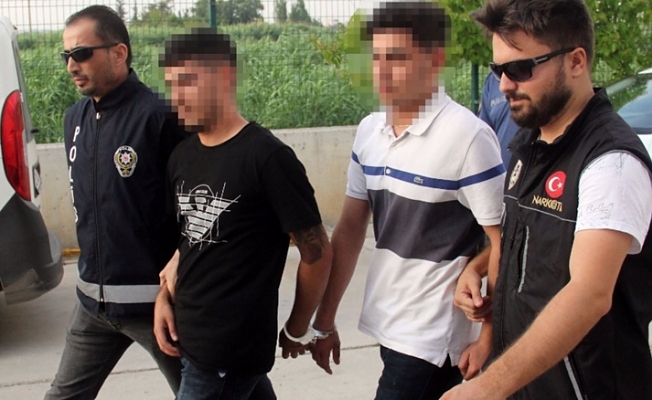 'Sıfır Bir' dizisinin üç oyuncusu gözaltına alındı