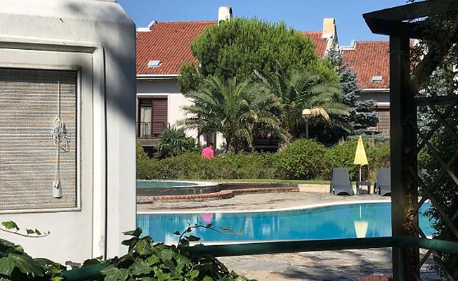 Lüks villada cinayet: Ünlü patron eşini öldürüp intihar etti!