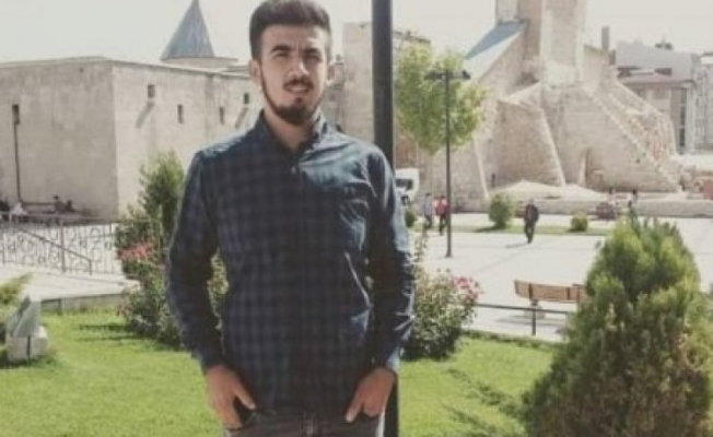 Üniversite öğrencisi kendini astı