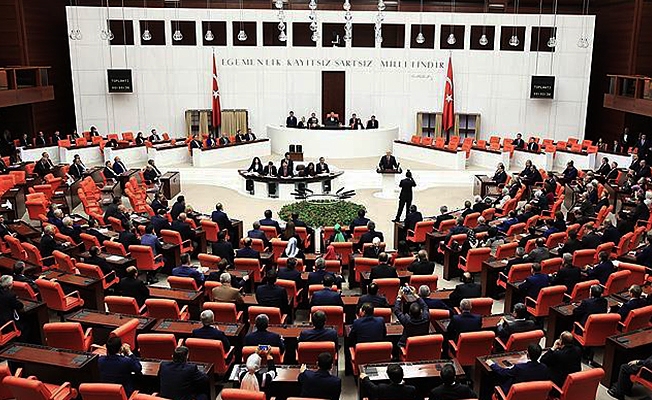 FETÖ'cüler 'ifade özgürlüğü' kapsamında mı değerlendirilecek?