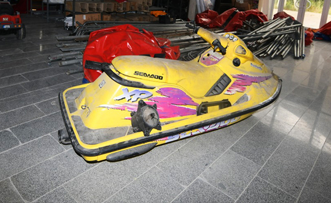 Ah Gökçek ah... Ankara'da bu da oldu: Belediyenin deposundan jet ski çıktı!