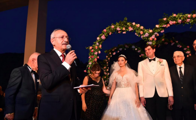 Kılıçdaroğlu düğüne katıldı