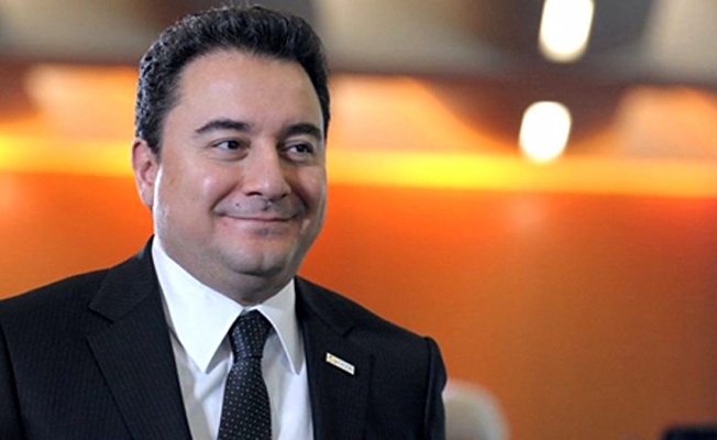Ali Babacan gözünü İYİ Parti'ye dikti!