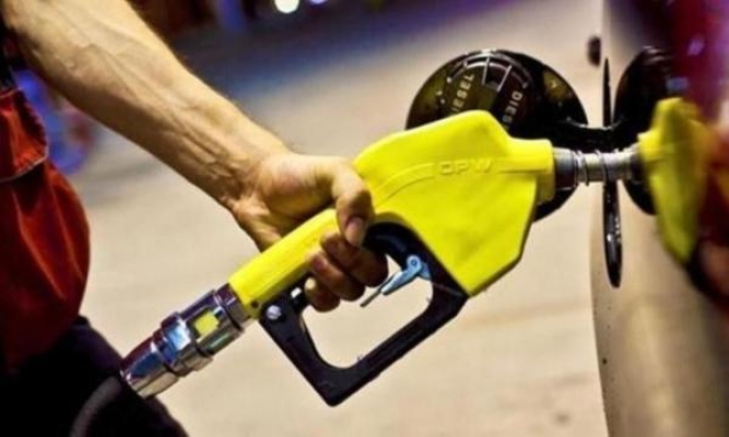 Motorine önce zam sonra indirim