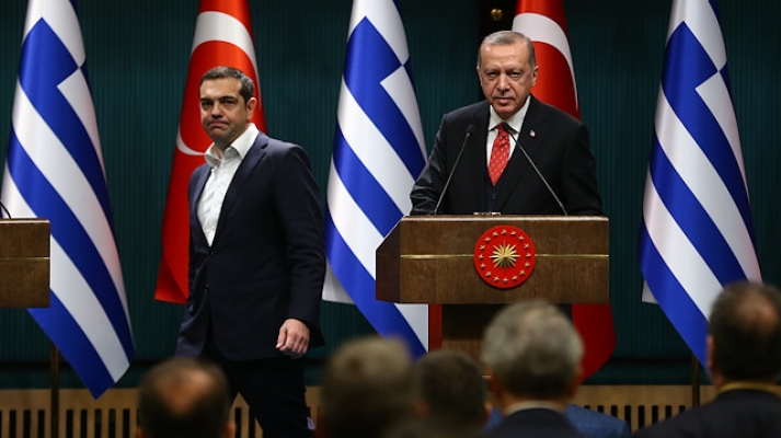 Komşuda sağcılar iktidara geldi, ilk sevinen AKP oldu