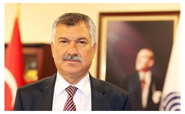 Belediyeyi çiftliğe çevirmişler: Adana'da alkışlanan tasfiye!