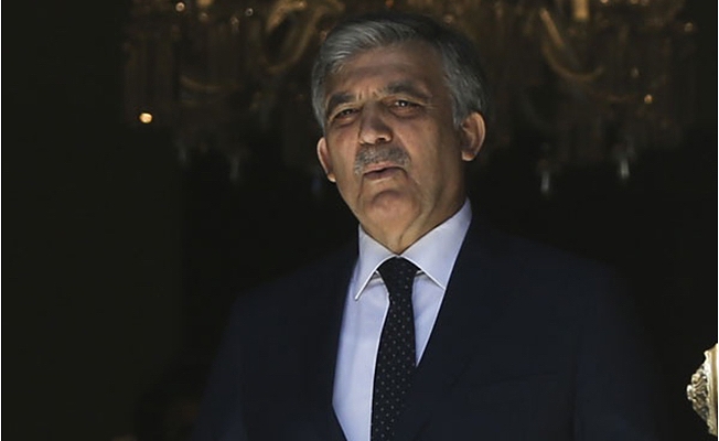 Gazeteciler yeni partiyi sordu, Abdullah Gül kaçtı