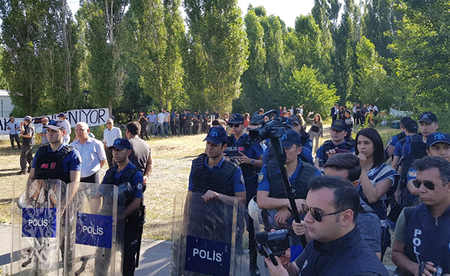 ODTÜ'de ilk istifa!