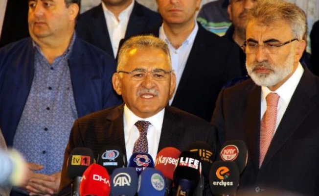 AKP'li Büyükkılıç'tan istifa açıklaması: Buna kargalar bile güler