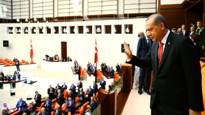 VİDEO | 'Ne istediniz de vermedik' sözleri Meclis'i karıştırdı