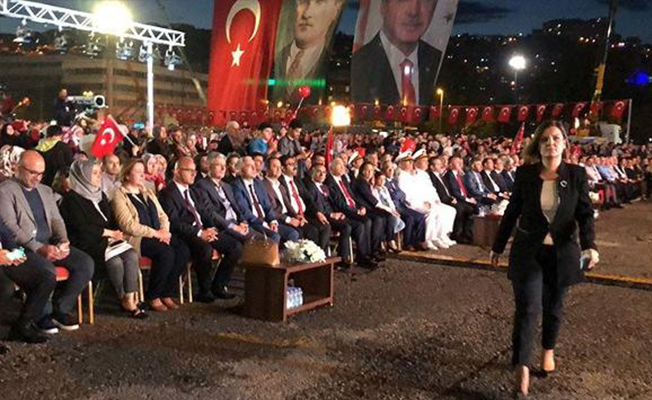 Erdoğan'ın 15 Temmuz konuşması sırasında protesto