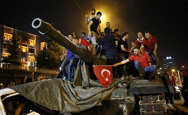 Cumhurbaşkanlığı 15 Temmuz'da HDP seçmeninin yüzde kaçının sokağa indiğini açıkladı
