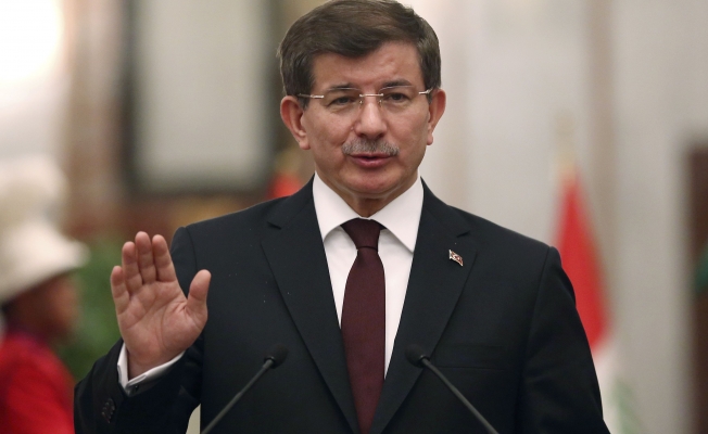 Gazeteciler işten atılmıştı... Davutoğlu'ndan ilk açıklama