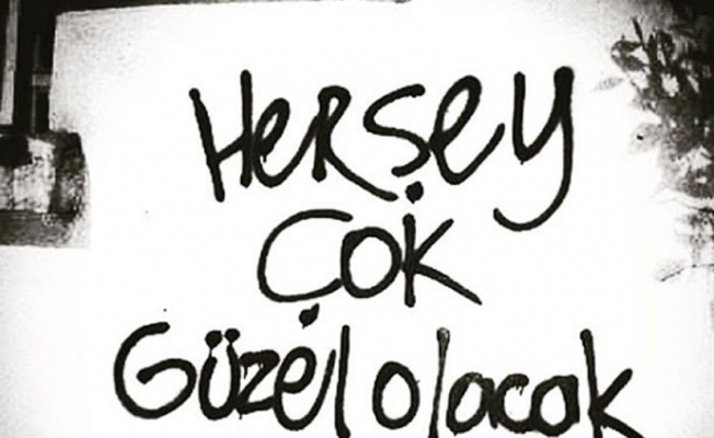 'Her şey çok güzel olacak' diyen öğretmene soruşturma