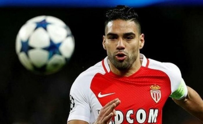 Falcao kadroya alınmadı