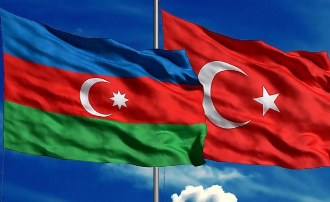 Azerbaycan'a vize kalkıyor