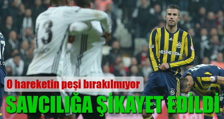Van Persie'yi savcılığa şikayet edildi