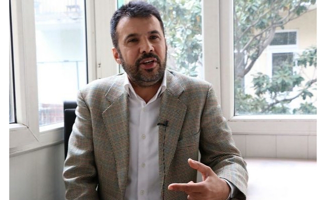 Erdoğan'ı şikayet etmek için gittiği adliyede tutuklandı