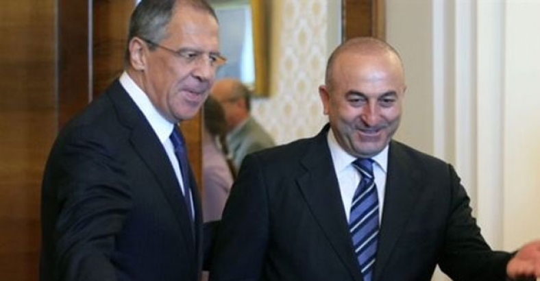 Çavuşoğlu ve Lavrov Suriye'yi görüştü