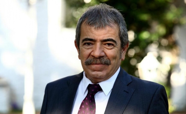 AKP’li Başkan’a ders verdi