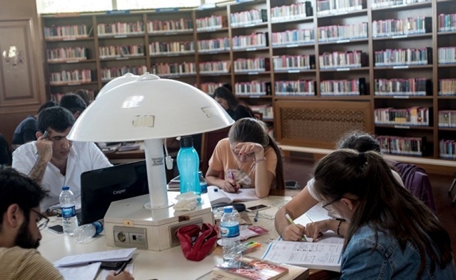 Saray'dan üniversite tercih rehberi: Mezunlar 6 ayda iş buluyor