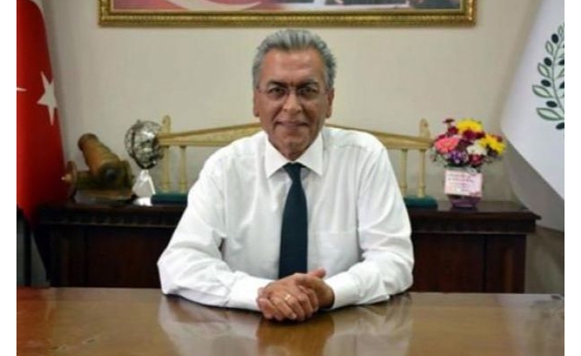 Oğlunu müdür yardımcısı yapan CHP'li belediye başkanı pes etti