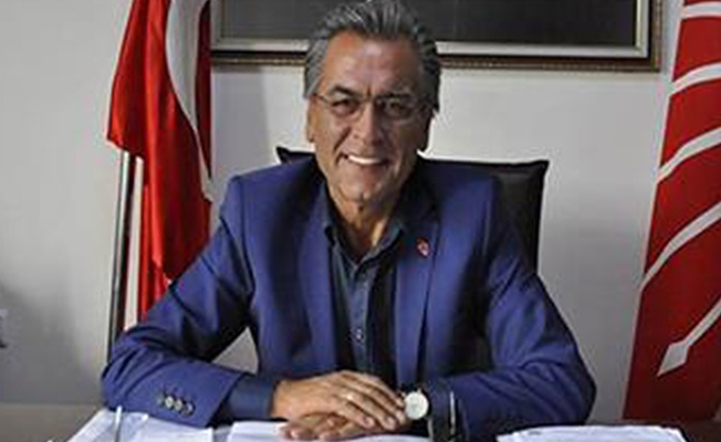 CHP'li Başkan'ın oğlundan kendisini eleştirenlere: Sizin gibi köpek değiliz
