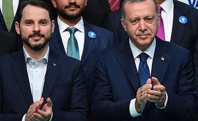 Hazine'de delik büyüyor
