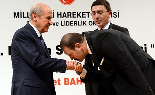 Bahçeli'nin bayramını kutlamayacağı isim belli oldu