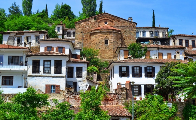 Doymuyorlar: Şirince'ye mermer ocağı planı!