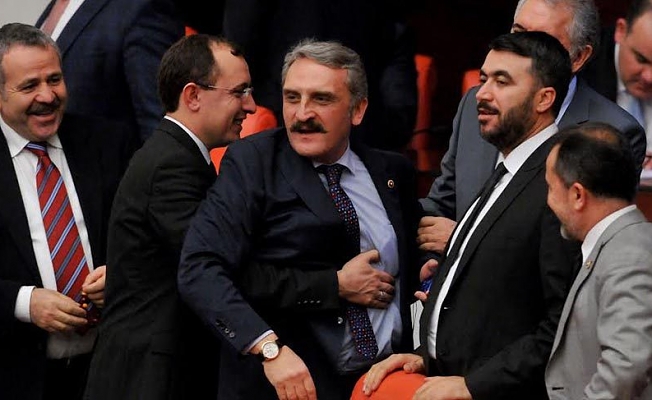 AKP'li 'Yeliz' rezil oldu!