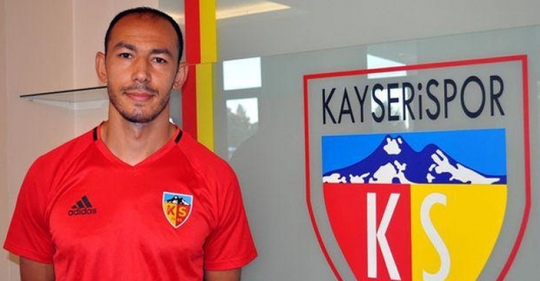 Umut Bulut Galatasaray'a haciz gönderdi!