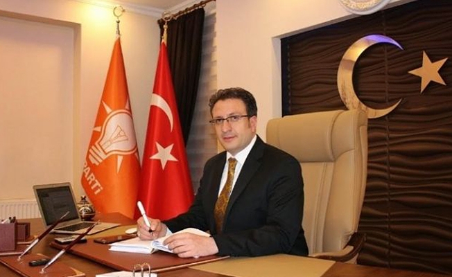 AKP'li başkan, akrabalarını üniversiteye yerleştirdi