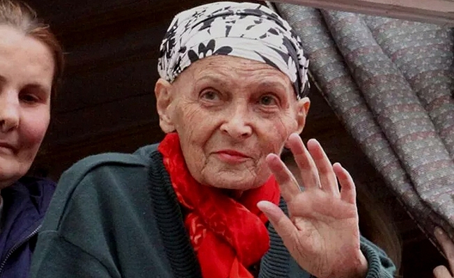 Türkan Saylan'ı bir kez daha sırtından vurdular!