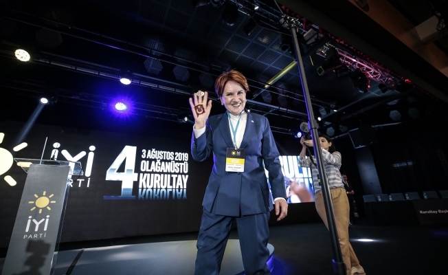 Akşener'e altı yeni kurmay