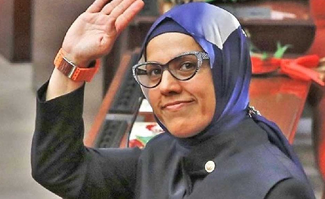 İBB'yi kendine sponsor yapmış!