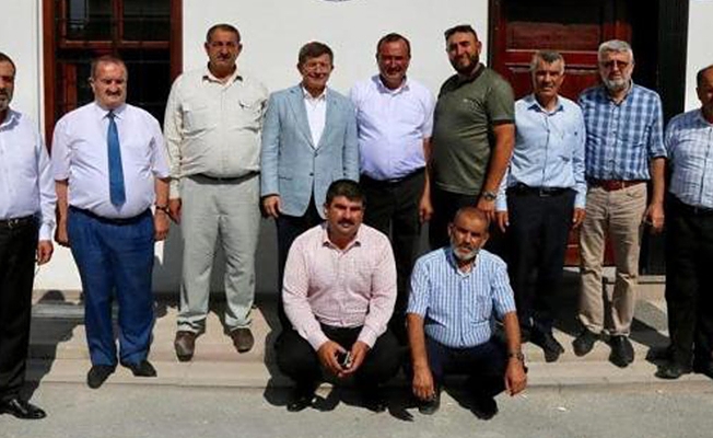 Davutoğlu ziyareti AKP'lileri kızdırdı: Çayı şekeri kestiler