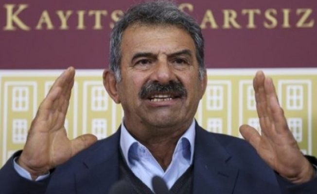 Öcalan'ın kardeşi: Çıplak arama yaptılar