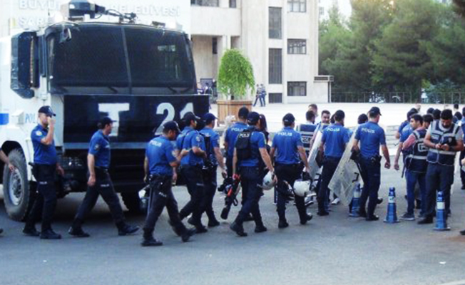 İyi Parti kayyum sessizliğini bozdu: AKP ile HDP ittifak yaptı!