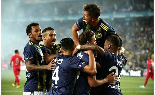 Fenerbahçe liderlik koltuğunda!