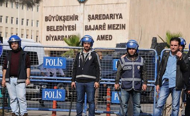 Kayyum atanan belediyelerin meclisleri de askıya alındı!