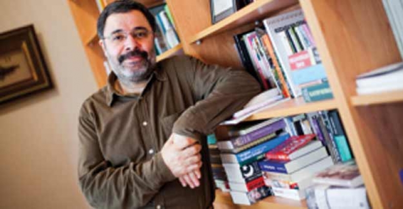 Ahmet Ümit kitapseverlerle bir araya gelecek