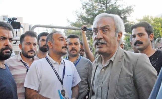 Kayyum, Selçuk Mızraklı'yı sildi!