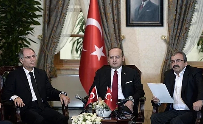 Davutoğlu cephesi ifşa etti: Dolmabahçe'de oturma planı bile Erdoğan'ın