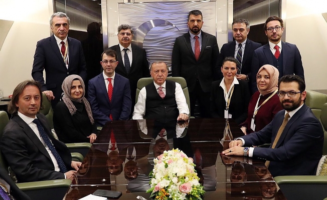 Erdoğan'a metin yazarı da kavgaya dahil oldu: Reisi tüketinceye kadar durmayacaklar